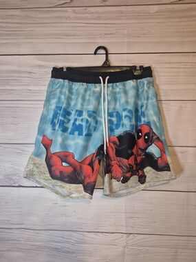 Marvel Deadpool Mens Blue and Red Beach Vacation Swim Trunks Small